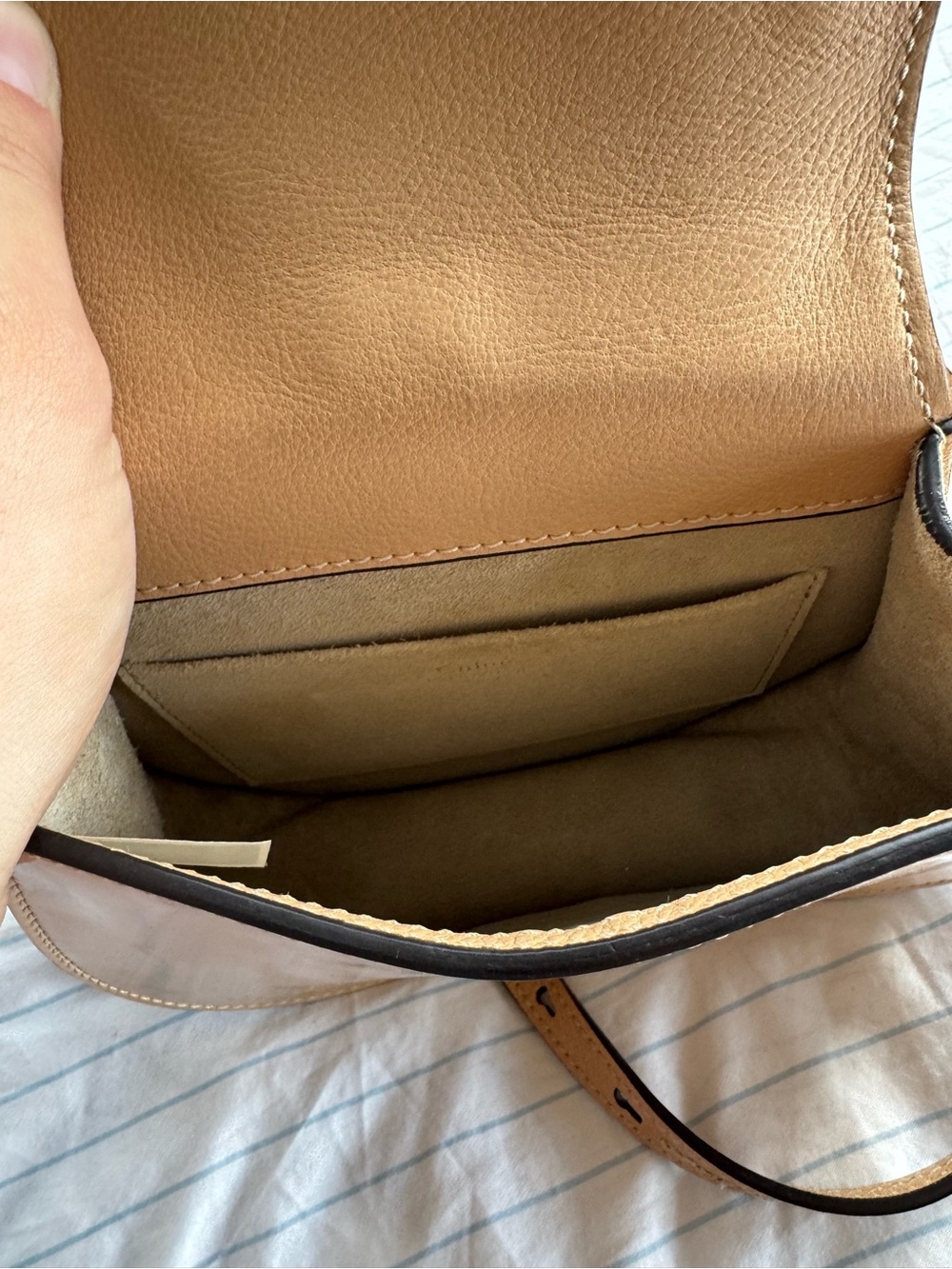 Chloé Nile small crossbody bag in a beige patent leather✨✨ - Picture 8 of 9